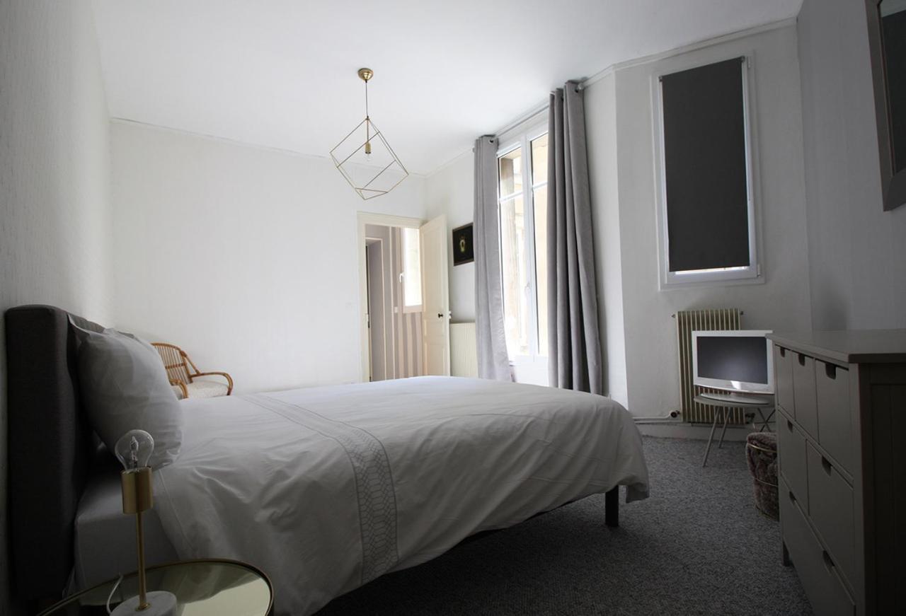 Appartements Plantagenet - Le 27 เลอม็องส์ ภายนอก รูปภาพ